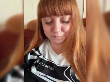 Bongacams Live Sex Cam of MilfaSguirt