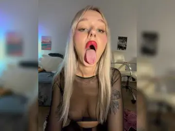 Bongacams Live Porn of SweetMi333