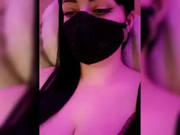 Bongacams Free Porn Cam of YennSI