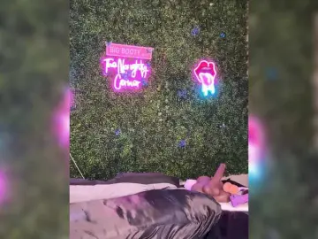 Bongacams Live Sex of BigButtSarena