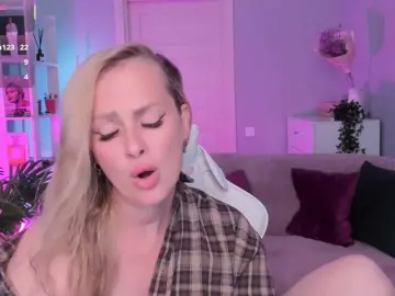 Bongacams Free Porn Cam of LibbyNora