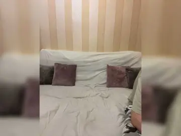 Flashing milf cams