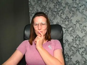 Bongacams Watch Live Sex Cams of BellaKisss1