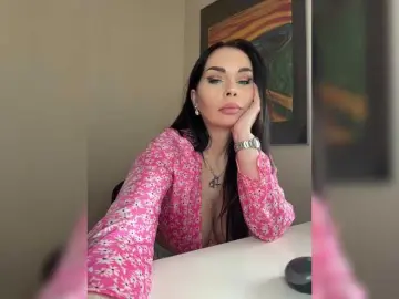 Bongacams Live Sex Cam of ElisCat