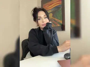 Bongacams Nude Webcam of ElisCat