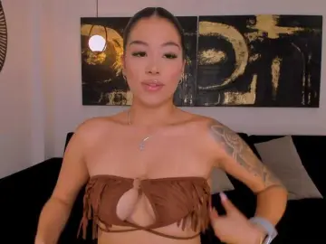 Bongacams Best Webcam of LeahNovac