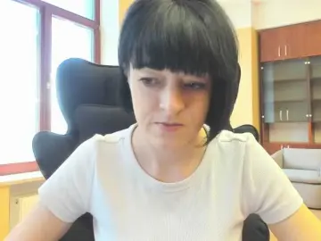 Bongacams Watch Live Sex Cams of LiliiTa