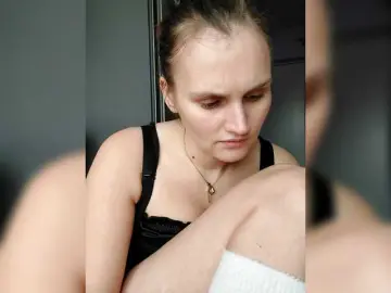 Bongacams Live Porn of LisaLovHoney