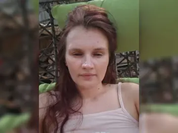 Bongacams Live Porn of LisaLovHoney