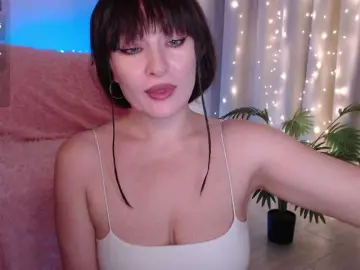 Bongacams Free Live Porn of Zeeeme