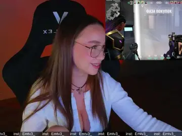 Bongacams Live Sex Cam of Emili1-