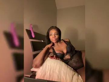 Bongacams Live Sex Cam of Peachyz