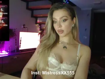 Bongacams Live Sex Cam of MistressX555