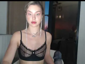 Bongacams Watch Live Sex Cams of MistressX555
