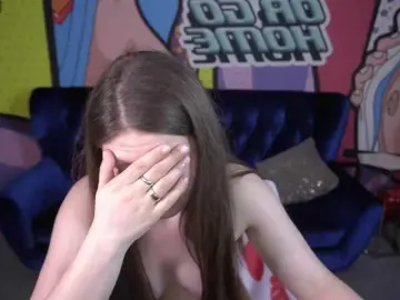 Bongacams Best live sex cam show of CraveeDoll