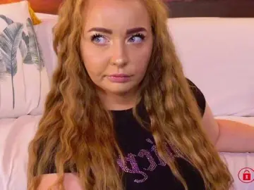 Bongacams Best live sex cam show of EVEFOX
