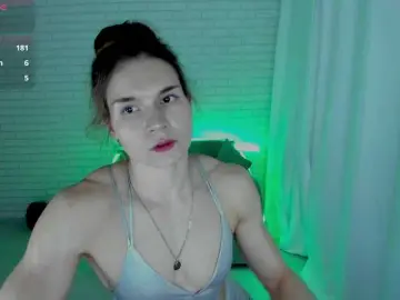 Bongacams Watch Live Sex Cams of Lisa-Ray