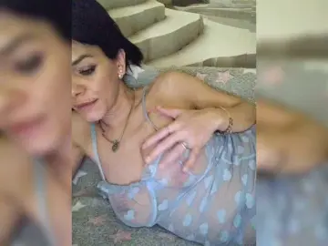 Bongacams Adult Webcams of Lois-Lorrie