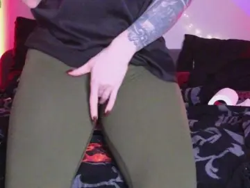Bongacams Free Porn Cam of Devilsbride