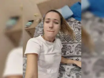 Bongacams Live Porn of Lola3000