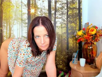Bongacams Nude Webcam of SatyneQueen