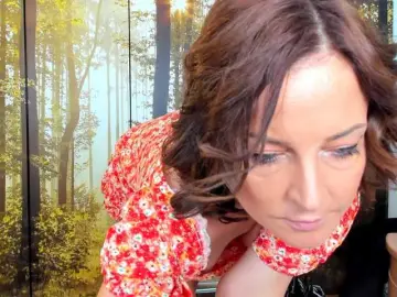 Bongacams Live Sex Cam of SatyneQueen