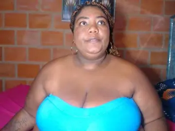 Bongacams Live Sex Cam of bustyboobsxxll