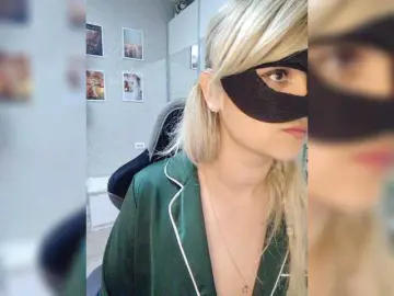 Bongacams Free Live Porn of LOVEMENOW23