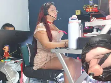 Bongacams Watch Live Sex Cams of Leidydi223