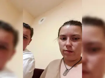 Bongacams Watch Live Sex Cams of Dinarik97