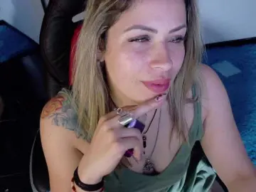 Bongacams Nude Webcam of Ivypoison10