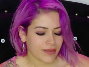 Bongacams Sex Cam of Ivypoison10