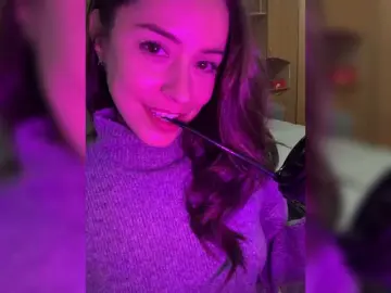Bongacams Live Sex Cam of Amy-Lee