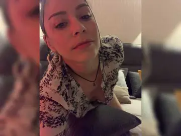 Bongacams Free Porn Cam of Amy-Lee