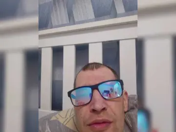 Bongacams Sex Cam of Chelsi16