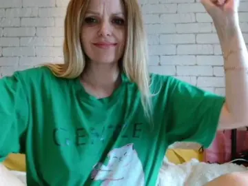 Bongacams Sex Cam of AngelAlone