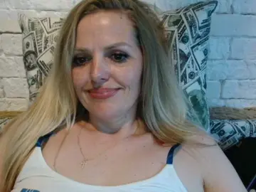 Bongacams Sex Cam of AngelAlone