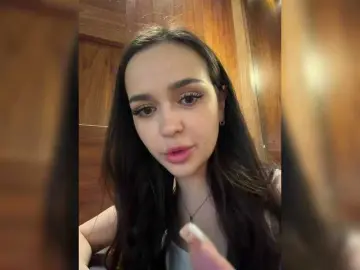 Bongacams Live Sex of EwaBrown