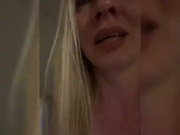 Bongacams Adult Webcams of Sex69Dealer