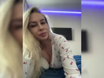 Bongacams Adult Video Chat of Lovensesgirl