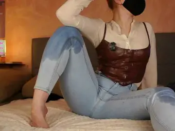 Bongacams Adult Webcams of snow--bunnyy