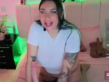 Bongacams Free Porn Cam of almendra08