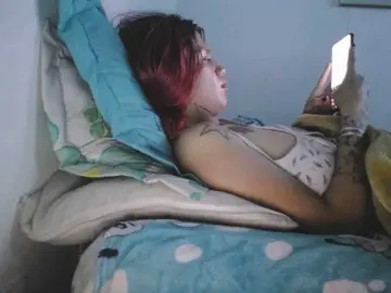 Bongacams Adult Webcam of ShekinahPhili1