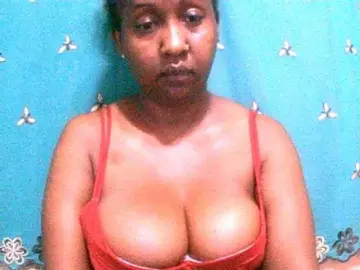 Bongacams Nude Webcam of Sylivinaahh