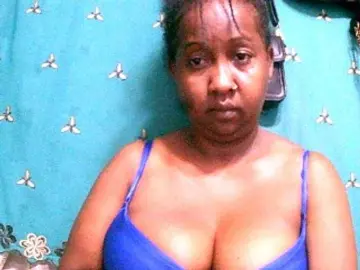 Bongacams Nude Webcam of Sylivinaahh