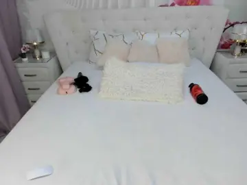 Bongacams Watch Live Sex Cams of HottieSweetBritney