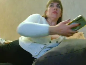 Bongacams Live Sex Cam of rosewind8