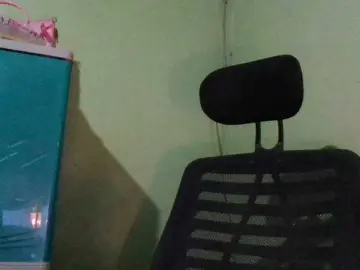 Bongacams Nude Webcam of myoneandonly