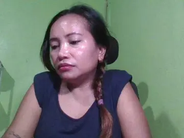 Bongacams Live Sex Cam of myoneandonly
