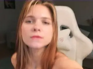 Cam4 Free Live Porn of Melenamiles